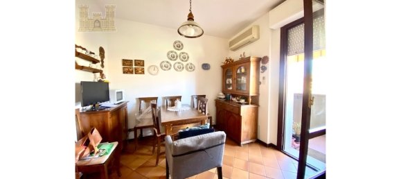 3 bedrooms Apartment in Florence, Italy No. 287447 9
