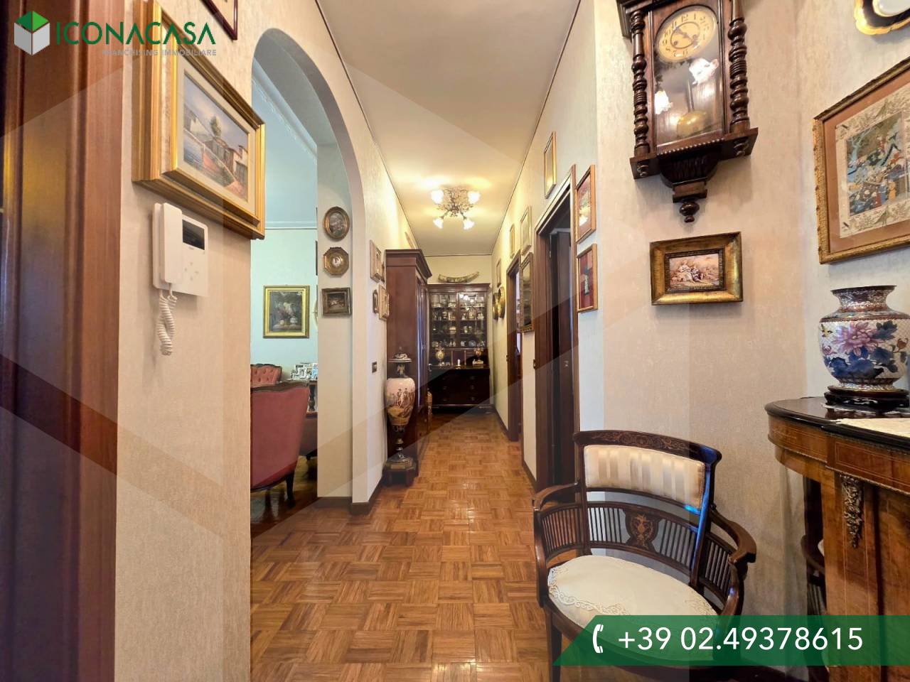 Apartamento de 3 habitaciónes en Milan, Italy No. 241135