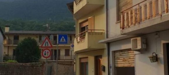 5 rooms Villa in Pordenone, Italy No. 37316 3