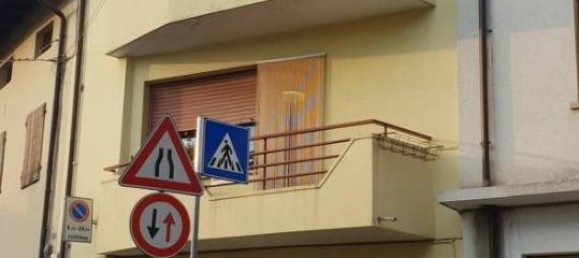 5 rooms Villa in Pordenone, Italy No. 37316 2