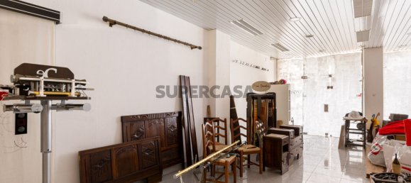 Propriété commerciale à Sintra, Portugal 257m² No. 162834 4