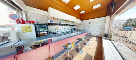 2 rooms Commercial property in Mulhouse, France No. 63937 5