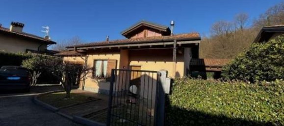5غرفة منزل في Besozzo, Italy رقم 305491 2