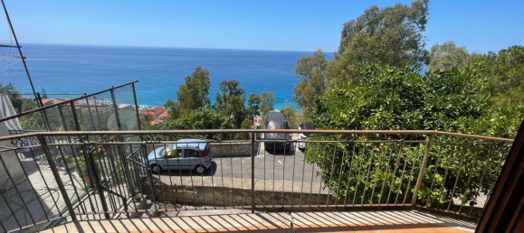 3 bedrooms House in Acquappesa, Italy No. 339014 2