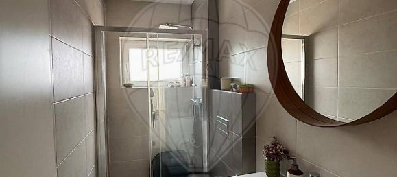 3 Schlafzimmer Doppelhaus in Almada, Portugal, Nr. 346228 8