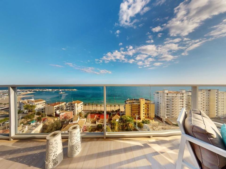 Пентхаус с 3 спальнями в Аликанте, Испания № 178457