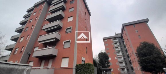 Apartamento de 1 dormitorio en Peschiera Borromeo, Italy No. 354141 3
