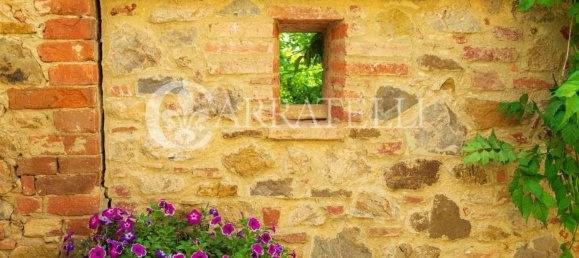 Villa de 7 dormitorios en Sinalunga, Italy No. 323841 39