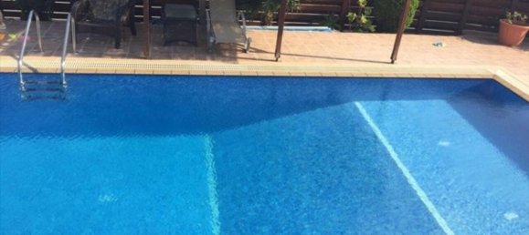 4 bedrooms Villa in Limassol, Cyprus No. 12584 2