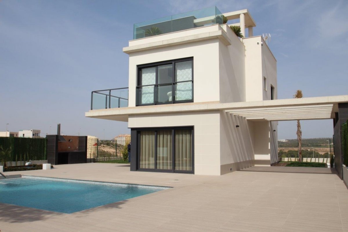 157m² villa à vendre à Campoamor, Alicante, Valencian Community, Spain № 365012