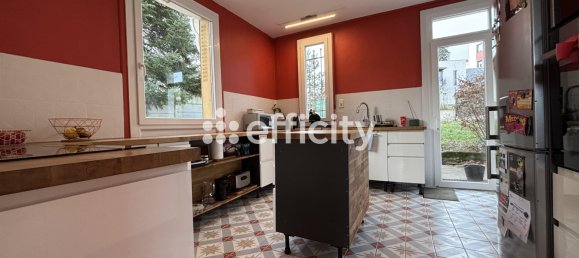 7 bedrooms House in Thiers, France No. 283914 4