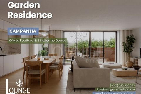 3 bedrooms Apartment in Porto, Portugal No. 147622