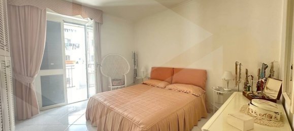 3 bedrooms Apartment in Giugliano in Campania, Italy No. 25009 12