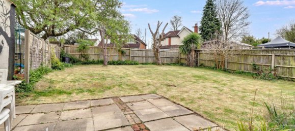 3 bedrooms Bungalow in Caterham, United Kingdom No. 4860 12