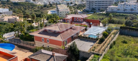 3 bedrooms Villa in Lagos, Portugal No. 111992 3