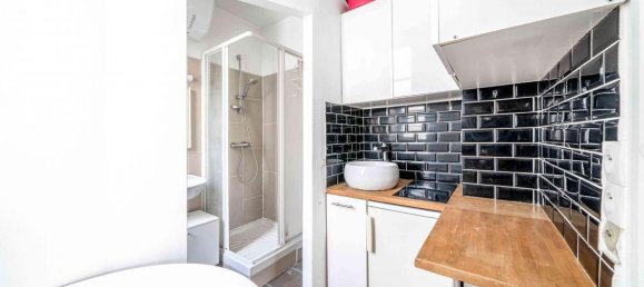 1 bedroom Apartment in Paris, France No. 168173 4