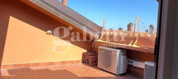 2 bedrooms Apartment in Bologna, Italy No. 19128 36