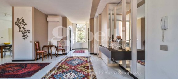 2 bedrooms Apartment in Bologna, Italy No. 19128 2