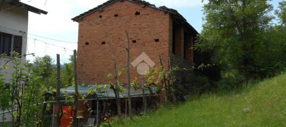 5 rooms House in Prignano sulla Secchia, Italy No. 159965 4