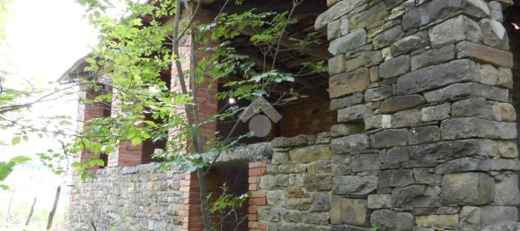 5 rooms House in Prignano sulla Secchia, Italy No. 159965 17