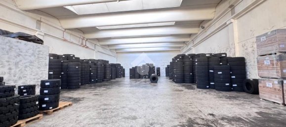 705m² Warehouse in Thiene, Italy No. 364479 26