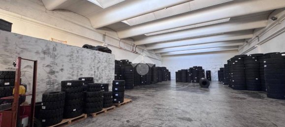 705m² Warehouse in Thiene, Italy No. 364479 21