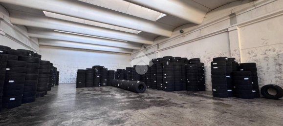 705m² Warehouse in Thiene, Italy No. 364479 22