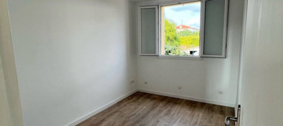 3 Schlafzimmer Wohnung in Saint-Cyr-sur-Mer, France, Nr. 326993 3