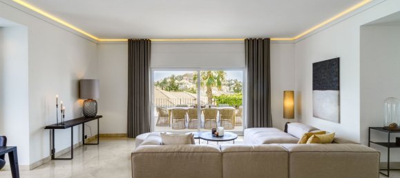 Villa de 6 dormitorios en Marbella, Spain No. 76861 12