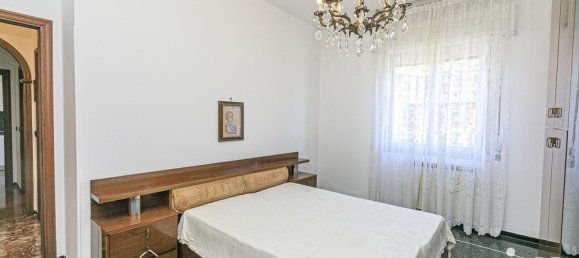 3 Schlafzimmer Wohnung in Genoa, Italy, Nr. 377894 6