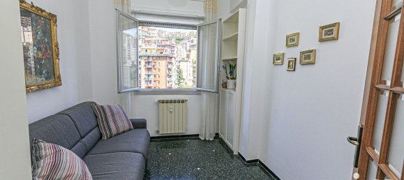 3 Schlafzimmer Wohnung in Genoa, Italy, Nr. 377894 10