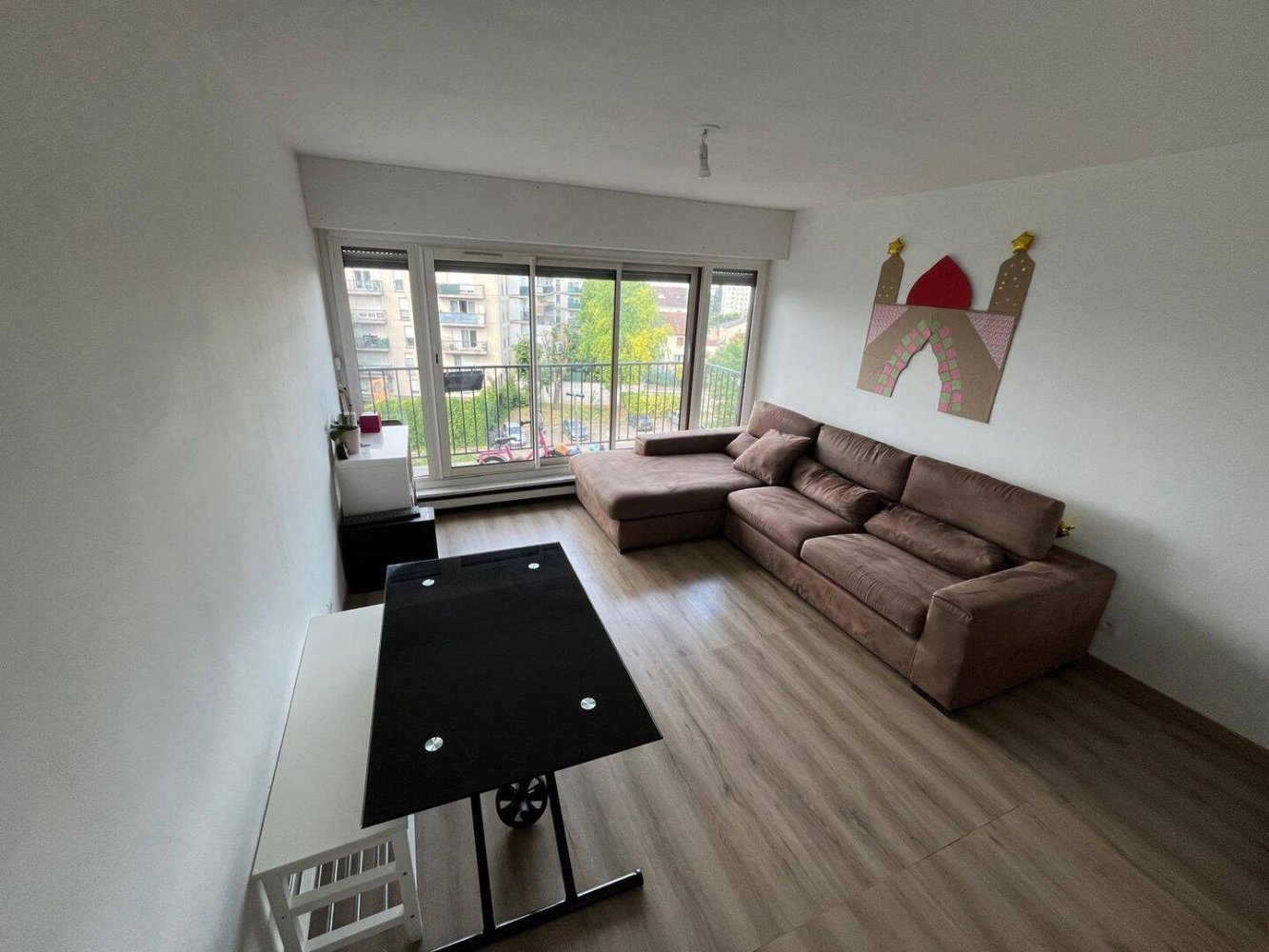 2 Schlafzimmer Wohnung in Choisy-le-Roi, France, Nr. 327018