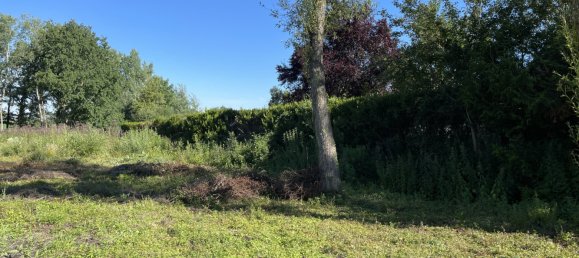 Grundstück in La Vendue-Mignot, France, Nr. 86860 3