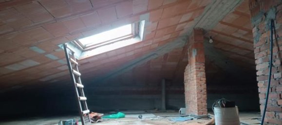 5 rooms House in Massa, Italy No. 252785 2