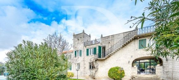 11 bedrooms Castles in Cascais, Portugal No. 109990 3