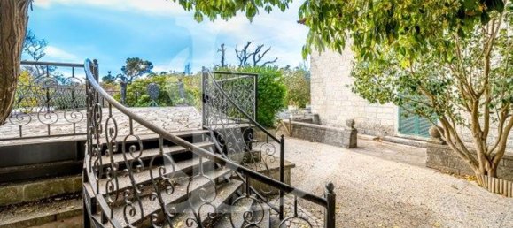 11 bedrooms Castles in Cascais, Portugal No. 109990 24