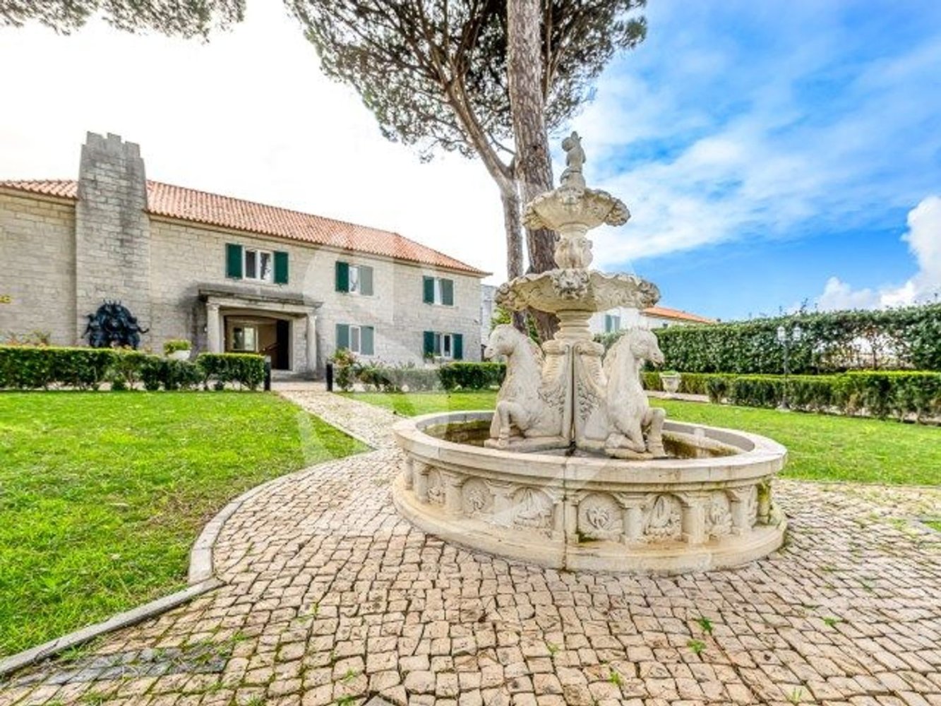 11 bedrooms Castles in Cascais, Portugal No. 109990