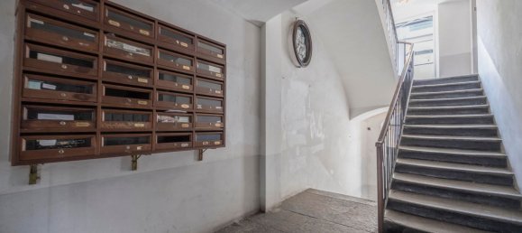 2 rooms Apartment in Turin, Italy No. 275425 25