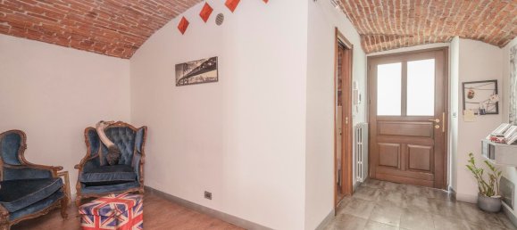 2 rooms Apartment in Turin, Italy No. 275425 7