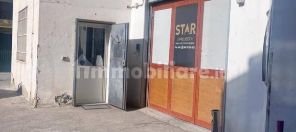 Gewerbliche Immobilie in Naples, Italy 200m², Nr. 254537 19