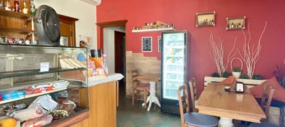 Propriété commerciale à Mantua, Italy 130m² No. 354004 8