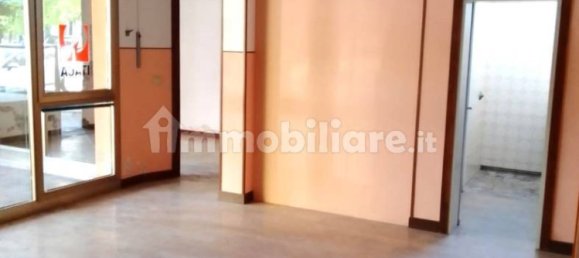 2 rooms Commercial property in San Donà di Piave, Italy No. 229869 3