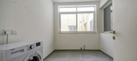 Apartamento de 3 dormitorios en Pieta, Malta No. 6585 16