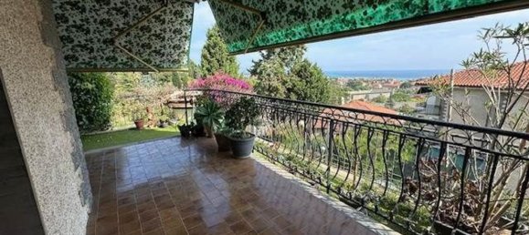 3-salle Appartement à Vallecrosia, Italy No. 210209 39