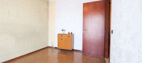 3غرفة شقة في Novara, Italy رقم 264415 18