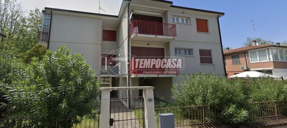 2 bedrooms Apartment in Comacchio, Italy No. 136325 6