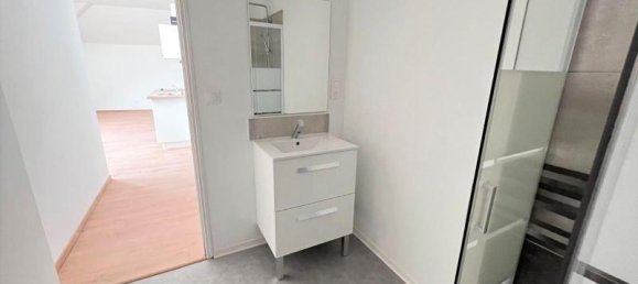 Studio in Saint-Quentin, France, Nr. 69045 7