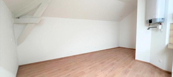 Studio in Saint-Quentin, France, Nr. 69045 5