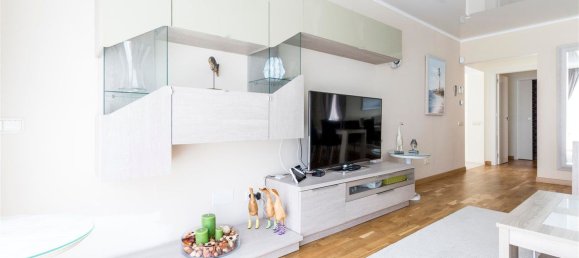 4 bedrooms House in Marbella, Spain No. 28128 3