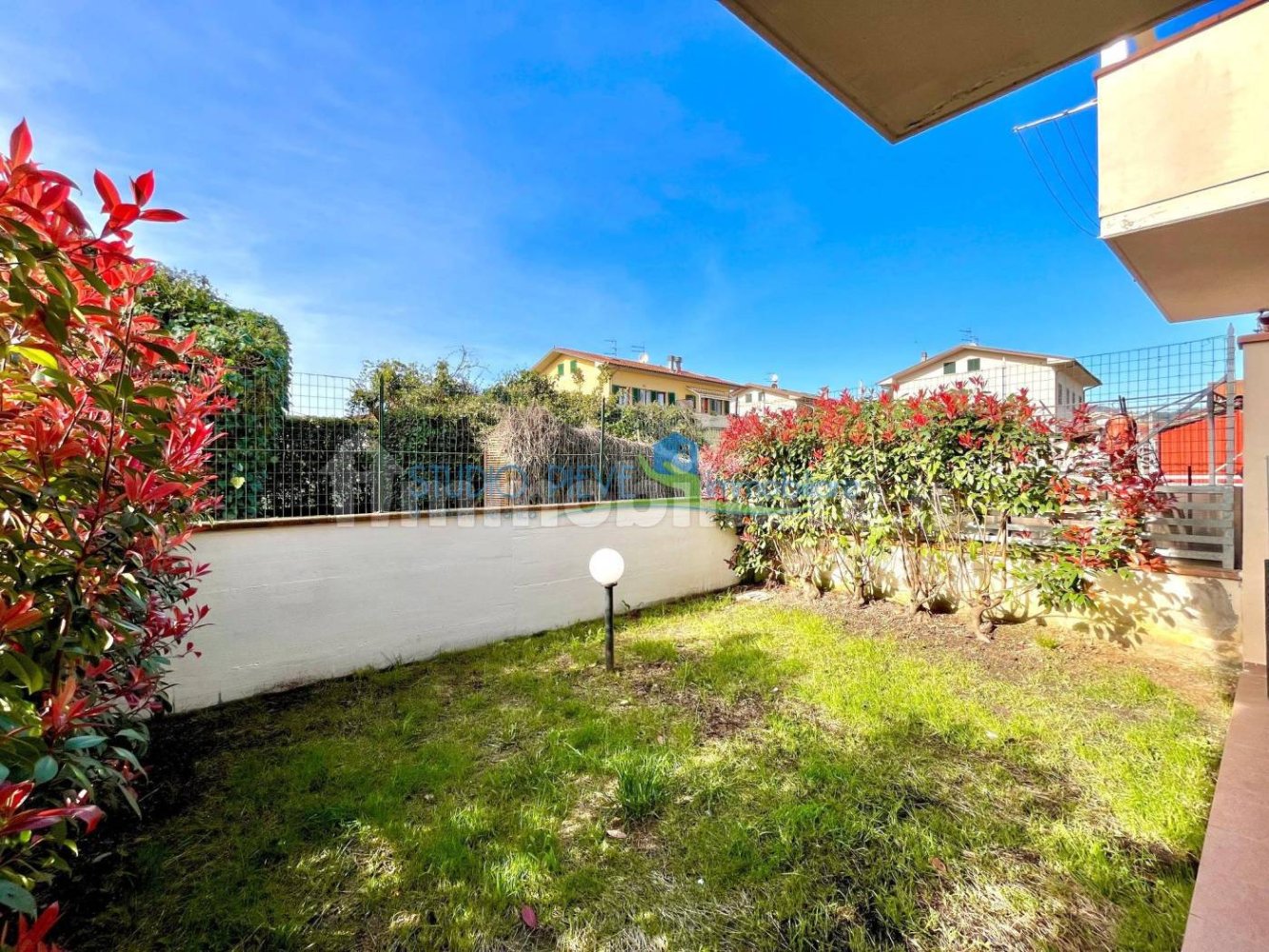 Apartamento de 2 dormitorios en Monsummano Terme, Italy No. 93488